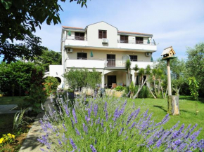 Отель Apartments Peroš I  Затон